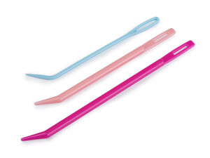 Set ace din plastic cu vârf curbat pentru fire și lână (3 bucăți, dimensiuni asortate) - Ace flexibile pentru tapiserie și stopat, destinate tricotatului și croșetatului