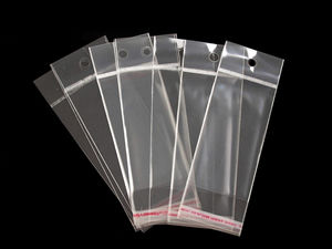Pungi transparente din plastic, autoadezive, cu orificiu de agățare (5 x 9 cm)