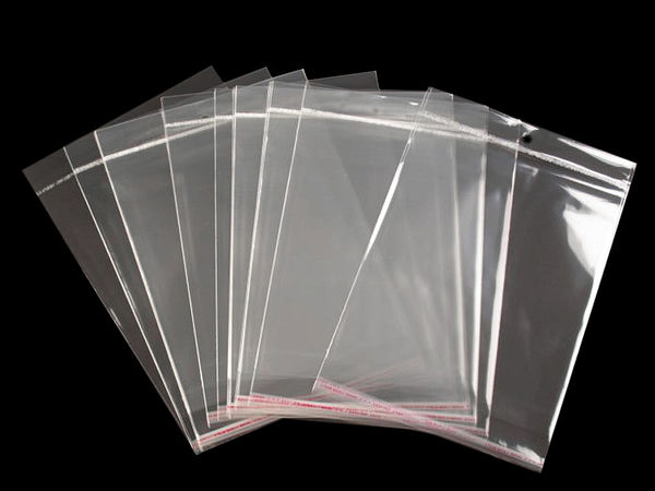 Pungi premium de ambalare, transparente și autoadezive, cu orificiu de agățare - 20x24 cm