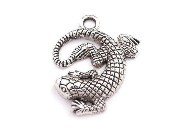 Pandativ metalic în formă de șopârlă (25x25mm) - Decorațiune premium platinată cu motiv faună pentru îmbrăcăminte, încălțăminte și accesorii