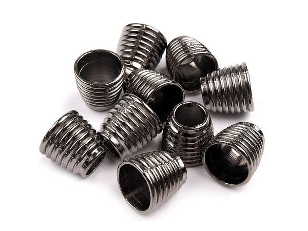 Capete metalice zimțate pentru șnur (Ø 6.7 mm) – Terminale prin presare pentru hanorace, jachete și îmbrăcăminte sport