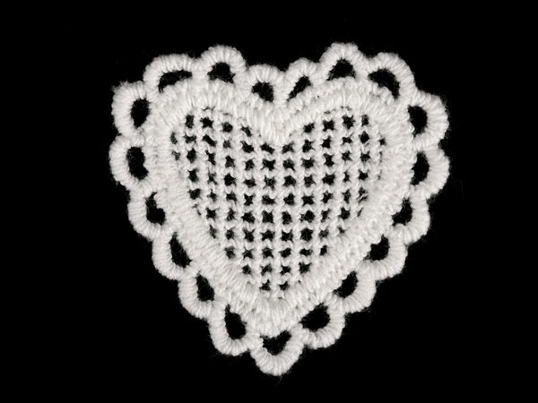 Aplicație premium din dantelă în formă de inimă - Ecuson textil elegant pentru îmbrăcăminte, decorațiuni interioare și articole de galanterie (45 x 45 mm)