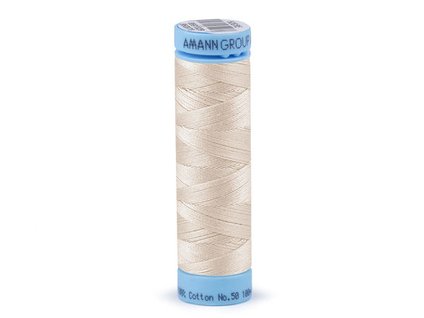 Ață de cusut din bumbac 100% Amann Triana Premium – 100m, Eticheta Nr. 50 | Ață de înaltă rezistență pentru îmbrăcăminte, lenjerie de pat și textile de casă