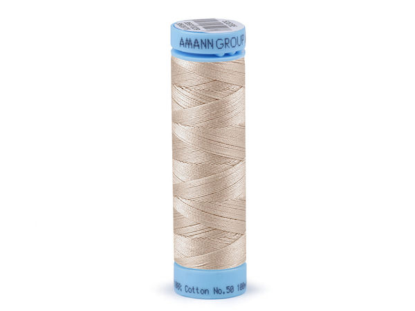 Ață de cusut din bumbac 100% Amann Triana Premium – 100m, Eticheta Nr. 50 | Ață de înaltă rezistență pentru îmbrăcăminte, lenjerie de pat și textile de casă