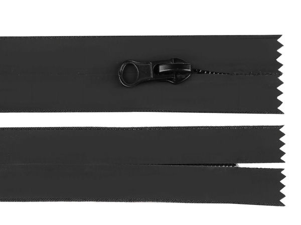 Fermoar spiralat premium din nailon rezistent la apă Nr. 7 (20 cm) – Negru mat