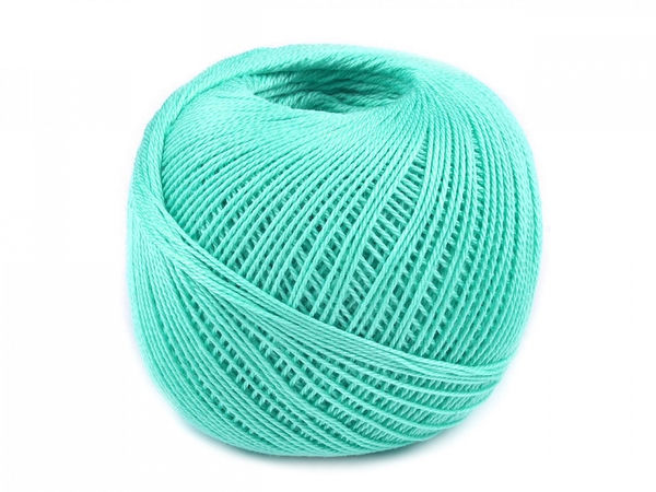 Fir din bumbac pentru croșetat și brodat Snehurka de la NITARNA | Fir în 3 fire Tex 50x3 (Cutie cu 10 gheme, 30g / 200m)