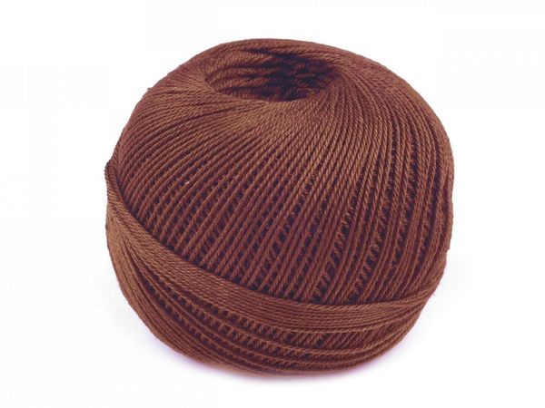 Fir din bumbac pentru croșetat și brodat Snehurka de la NITARNA | Fir în 3 fire Tex 50x3 (Cutie cu 10 gheme, 30g / 200m)