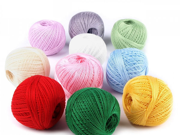 Fir din bumbac pentru croșetat și brodat Snehurka de la NITARNA | Fir în 3 fire Tex 50x3 (Cutie cu 10 gheme, 30g / 200m)
