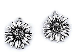 Pandantiv metalic floarea-soarelui - Decorațiune florală platinată cu patină pentru haine, încălțăminte și accesorii (23x27 mm)
