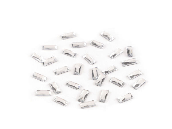 Strasuri termolipibile dreptunghiulare premium HotFix - Pietre fațetate din sticlă de cristal cu bază plată, 3x7 mm (Pachet 2g)