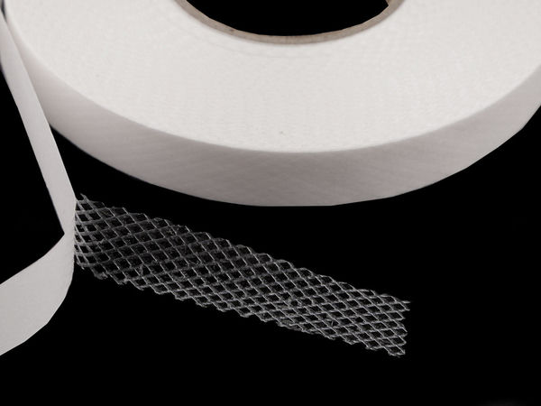 Bandă termoadezivă premium transparentă pentru tiv - Plasă termoadezivă de 15 mm, fără coasere, pentru haine și perdele