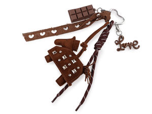 Set brelocuri și pandantive decorative model căluț - Accesoriu pentru geantă, rucsac și telefon