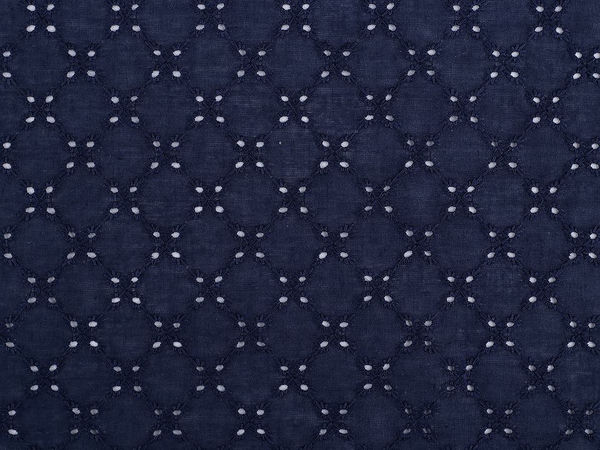 Material premium din bumbac brodat Madeira - Broderie angleză fină și vaporoasă pentru îmbrăcăminte și decorațiuni interioare