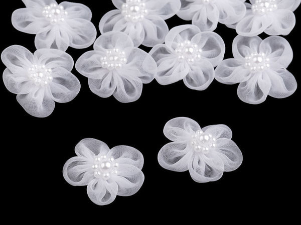 Mini flori aplicate din organza cu mijloc din mărgele strălucitoare, decorațiuni florale pentru cusut sau lipit, ideale pentru îmbrăcăminte, galanterie, lucru manual și accesorii (Ø2.5-3 cm)