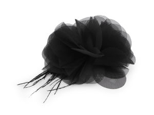 Floare elegantă din chiffon cu detalii din pene (8-9 cm) – Aplicație textilă de cusut sau lipit