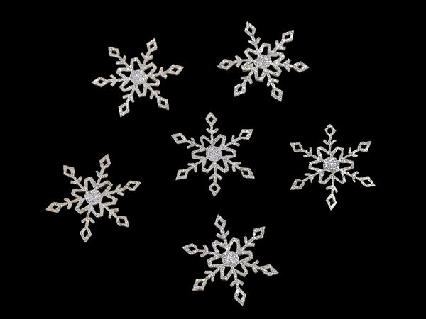 Fulgi de nea premium din fetru cu sclipici - Ornamente decorative de 30 mm pentru Crăciun și lucru manual