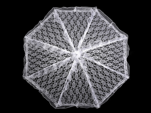 Umbrelă elegantă din dantelă albă pentru mireasă - Umbrelă de soare decorativă pentru nuntă și recuzită foto