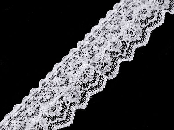 Bandă elegantă din dantelă dublă încrețită de 40mm - Panglică decorativă încrețită premium (Alb)