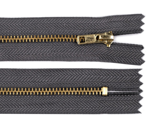 Fermoar metalic premium nr. 3 închis (18 cm) pentru pantaloni, îmbrăcăminte și genți