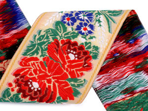 Panglică jacquard țesută cu motive tradiționale, crem - Galon din poliester cu lățimea de 70 cm pentru costume populare și decorațiuni interioare
