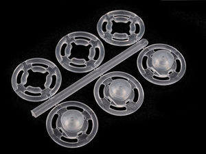Capse de cusut premium din plastic transparent