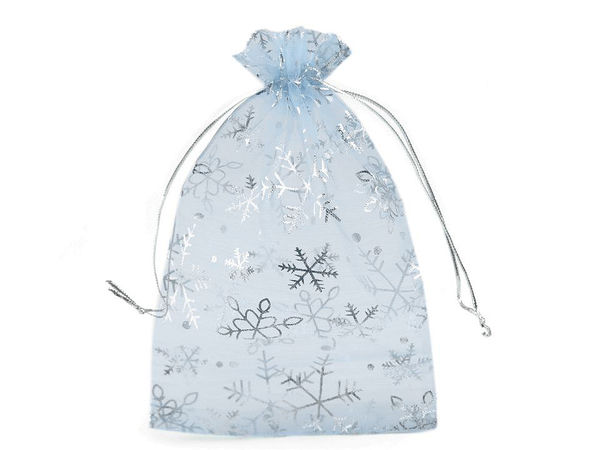 Săculeți din organza pentru cadouri de Crăciun cu fulgi de zăpadă și șnur din saten (13 x 18 cm)