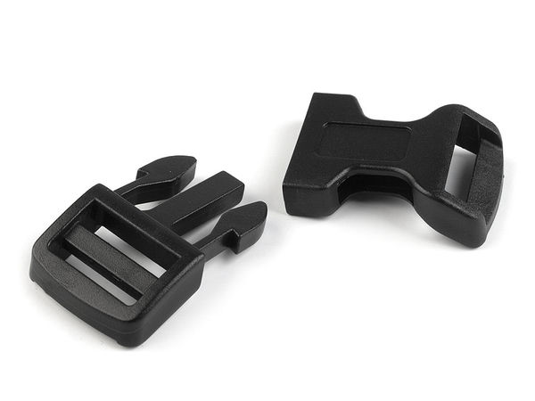Cataramă curbată din plastic cu eliberare laterală și reglaj integrat (20mm, Negru)