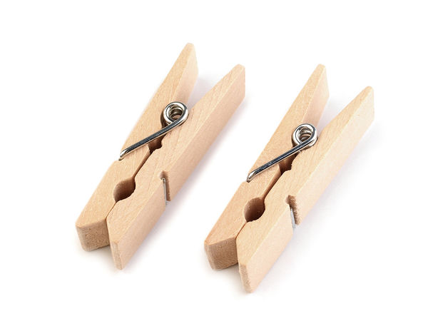 Cârlige premium din lemn natur - Cleme universale pentru lucru manual și rufe (11x45 mm)