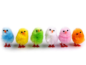 Puișori de Paște în miniatură asortați (2,5 x 4 cm) - Set multicolor cu aripi mobile pentru decorațiuni de primăvară și proiecte de creație