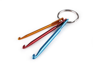 Set de mini-croșete tip breloc - Pandantiv portabil și instrument de urgență pentru repararea tricotajelor