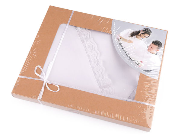 Bavetă elegantă de nuntă din saten cu bordură de dantelă - Accesoriu de nuntă personalizabil, în cutie de cadou
