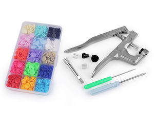 Set premium de clește aplicator și capse din plastic mărimea 20 - 150 de perechi, 15 culori asortate