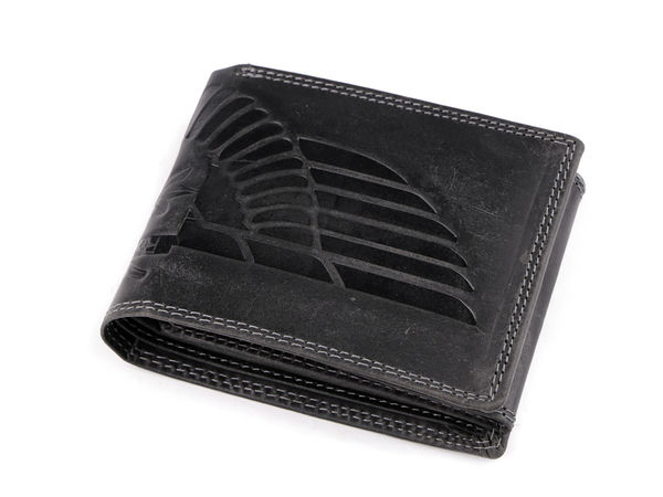 Portofel pentru bărbați din piele naturală cu motiv în relief (câine, aripă, pește) - 9,5 x 12 cm