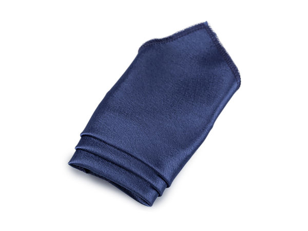 Batistă de buzunar elegantă din satin creponat - Batistă premium pentru costum bărbătesc, cu cutie cadou