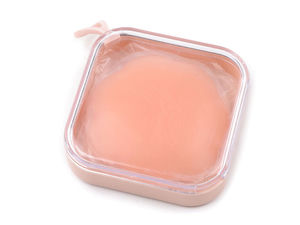 Plasturi premium reutilizabili din silicon pentru sâni - Petale adezive invizibile cu cutie de depozitare (Set de 4, Nude)