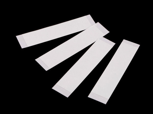 Bandă dublu adezivă premium pentru corp și haine | Adeziv transparent sigur pentru piele | Lățimi de 12 mm și 18 mm