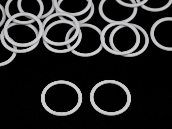 Inele O metalice lăcuite premium (15 mm) pentru lenjerie și costume de baie