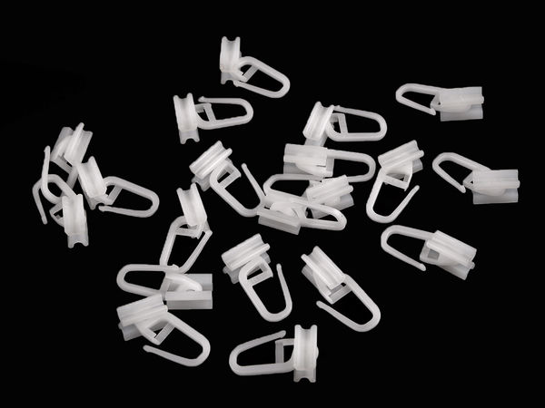 Cârlige din plastic alb premium pentru șine metalice de perdea - Glisor 10 mm